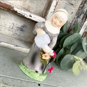 Vintage Nun Figurine Porcelain Gardening Real Millinery Flowers Sanmyro Japan